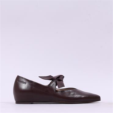 Wonders Triana Hidden Wedge Bow Pump - Brown Leather